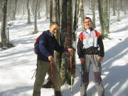 Peter in Marjan na prvem snegu 14. decembra 2002.
